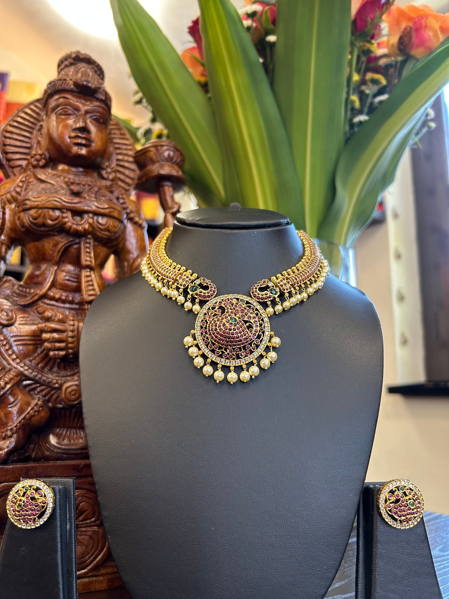 Ira Short Necklace
