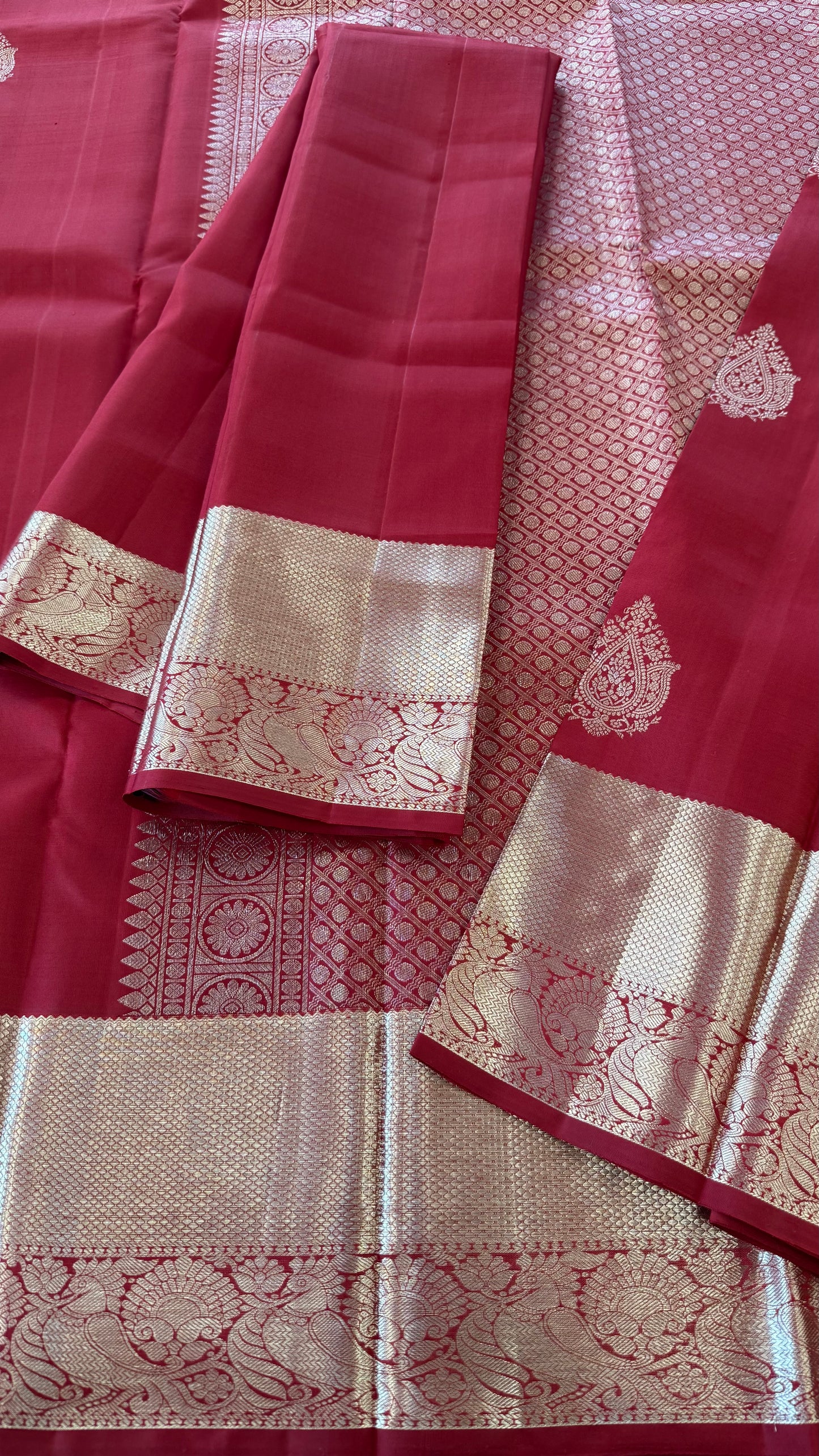 RED GOLD ZARI HANDLOOM KANICHIPURAM SILK SAREE (KSS219)