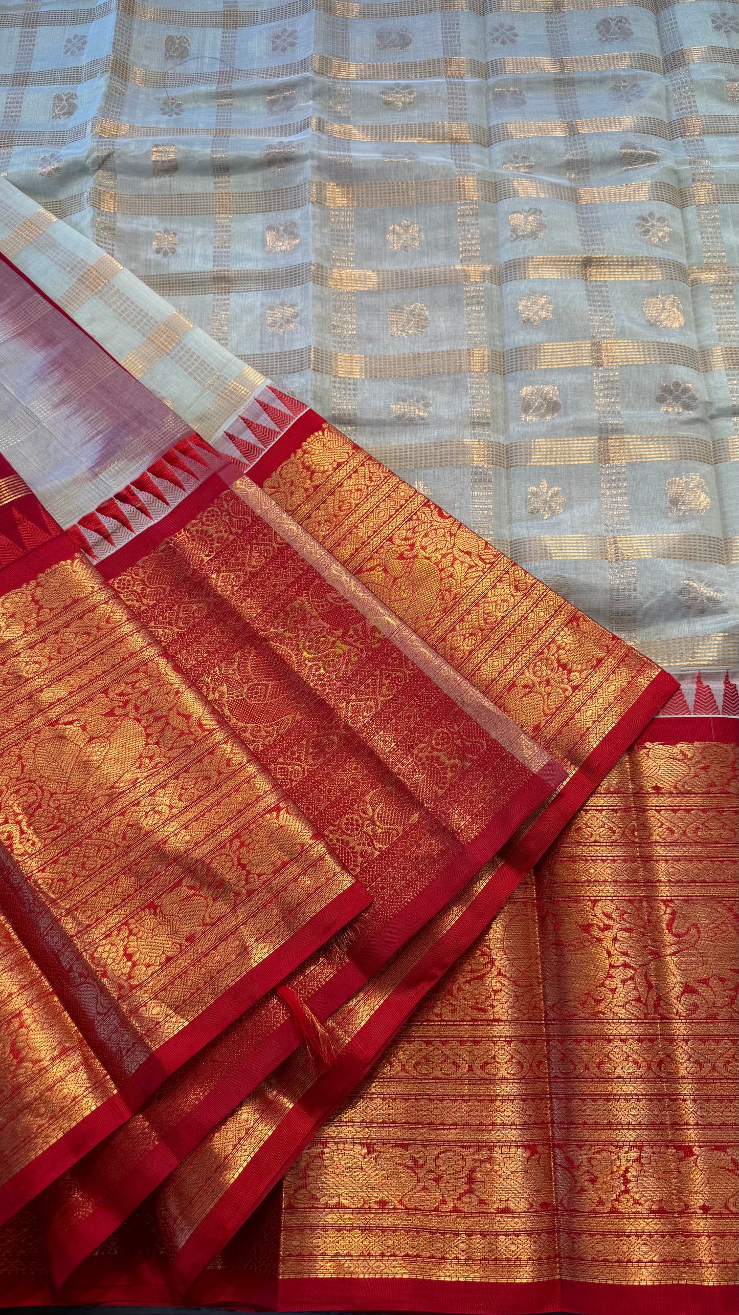 PASTEL MINT WITH CONTRAST RED MANGALAGIRI SILK COTTON (MSC05)