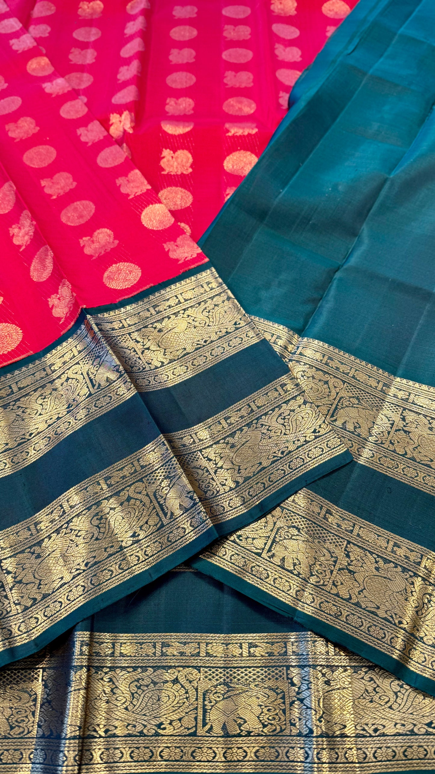 CHILLI RED CONTRAST BOTTLE GREEN HANDLOOM KANICHIPURAM SILK SAREE (KSS100)