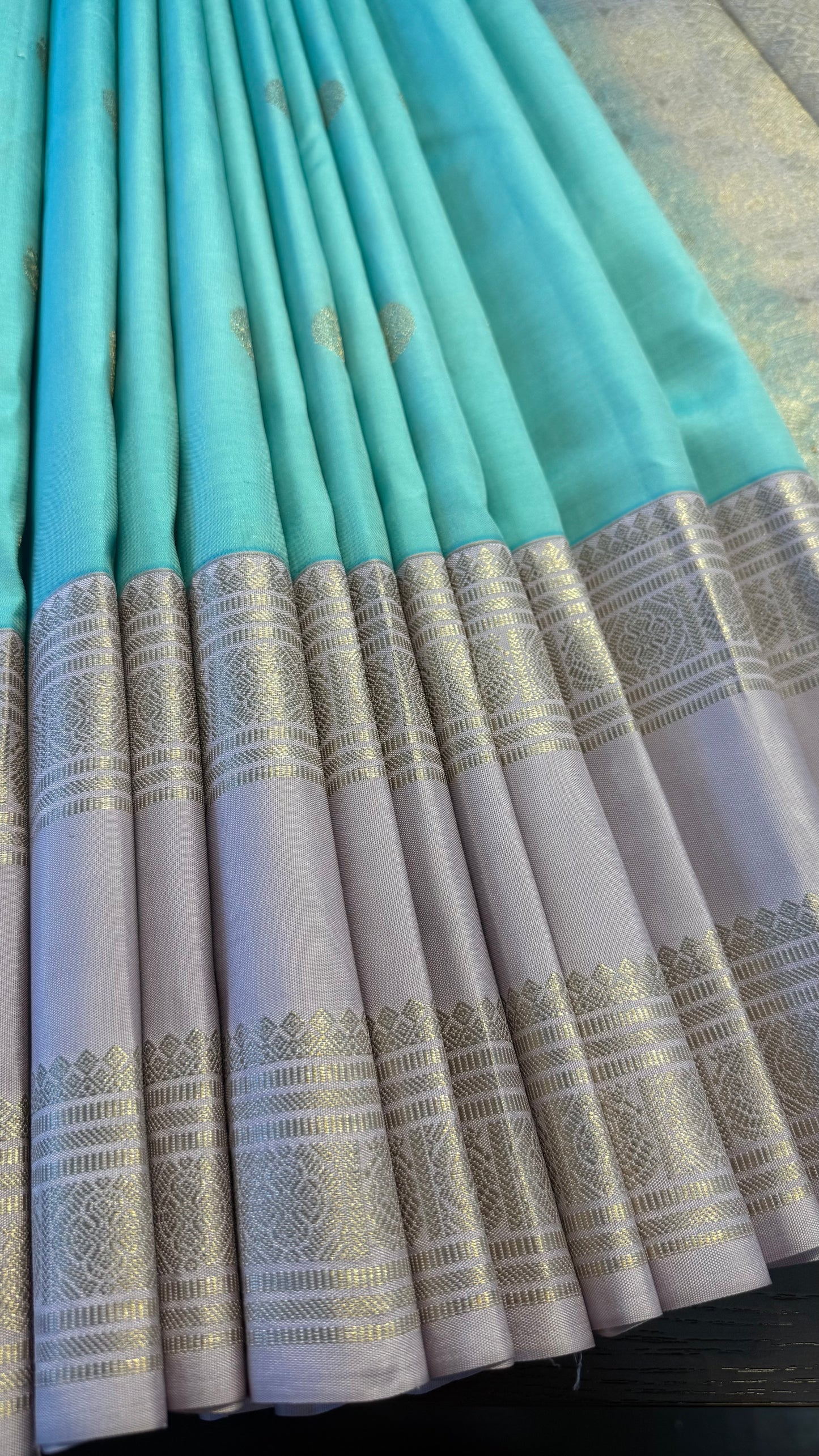 TIFFANY BLUE WITH CONTRAST LILAC HANDLOOM KANICHIPURAM SILK SAREE (KSS276)