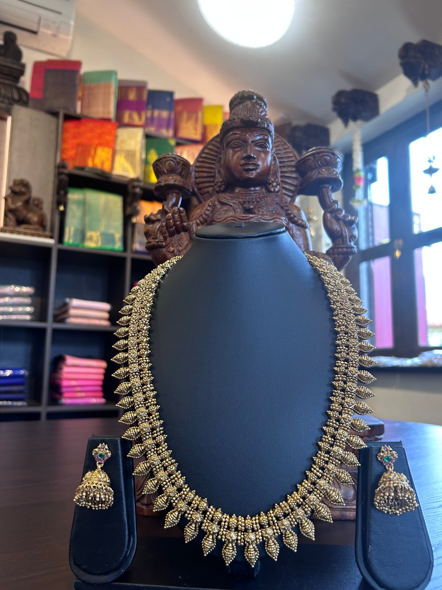 Meenakshi Choker