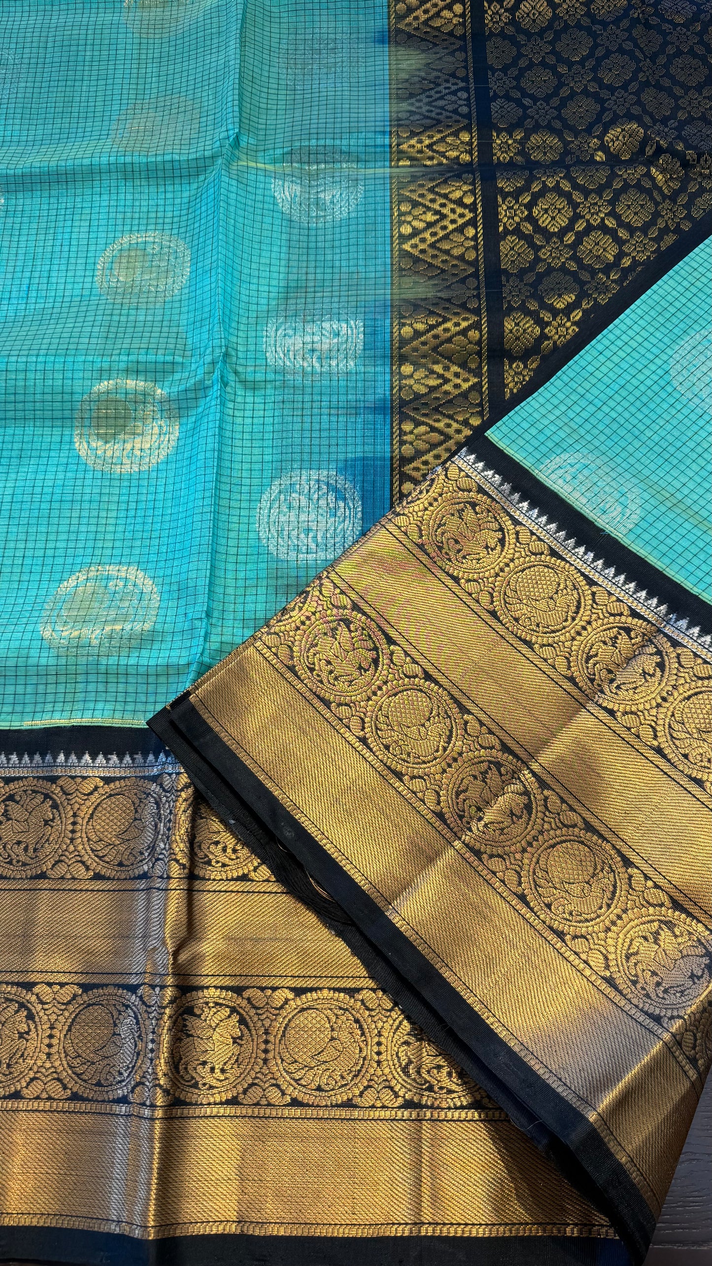MINT WITH CONTRAST BLACK MANGALAGIRI SILK COTTON (MSC02)