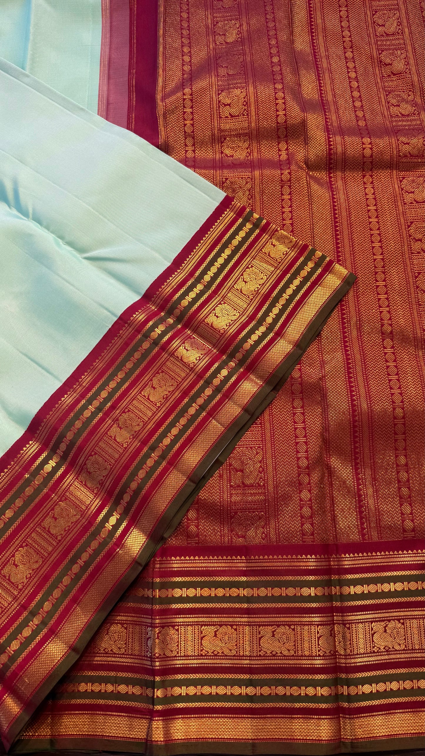 AQUA BLUE WITH CONTRAST MAROON GOLD ZARI HANDLOOM KANCHIPURAM SILK SAREE (KSS295)
