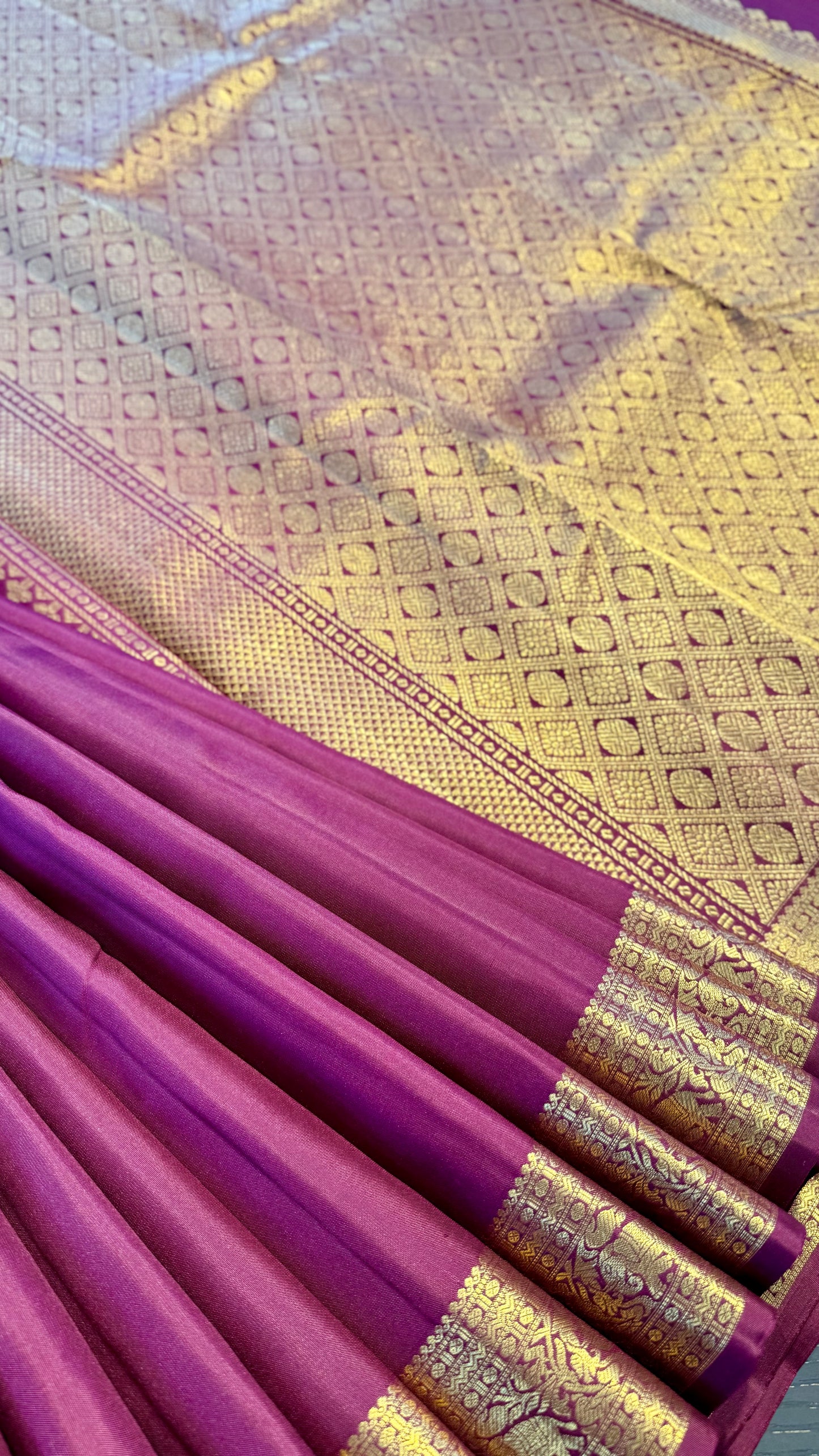 DARK PURPLE GOLD ZARI HANDLOOM KANICHIPURAM SILK SAREE (KSS208)