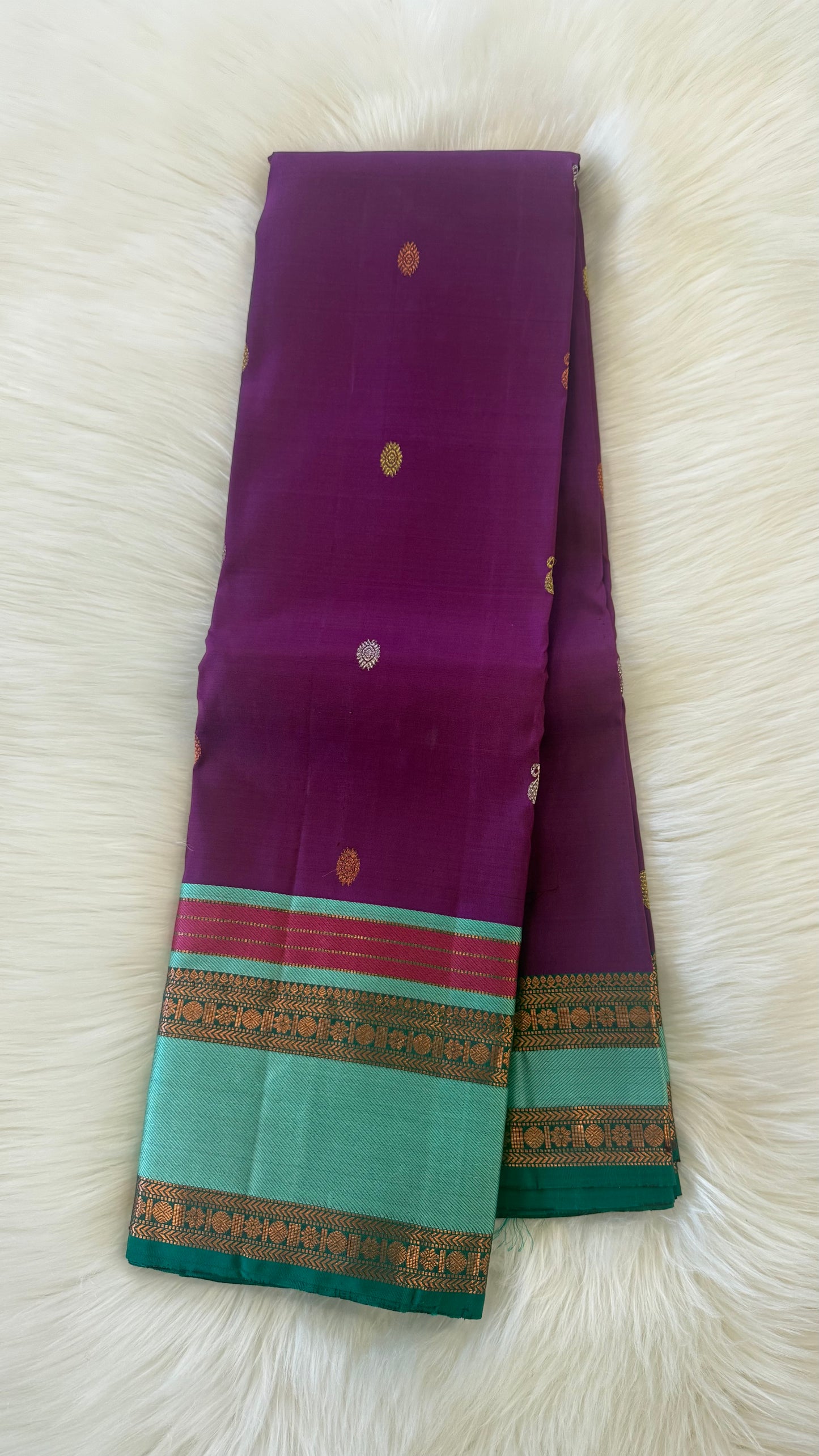 RASBERRY PURPLE CONTRAST GOLD ZARI HANDLOOM KANICHIPURAM SILK SAREE (KSS72)