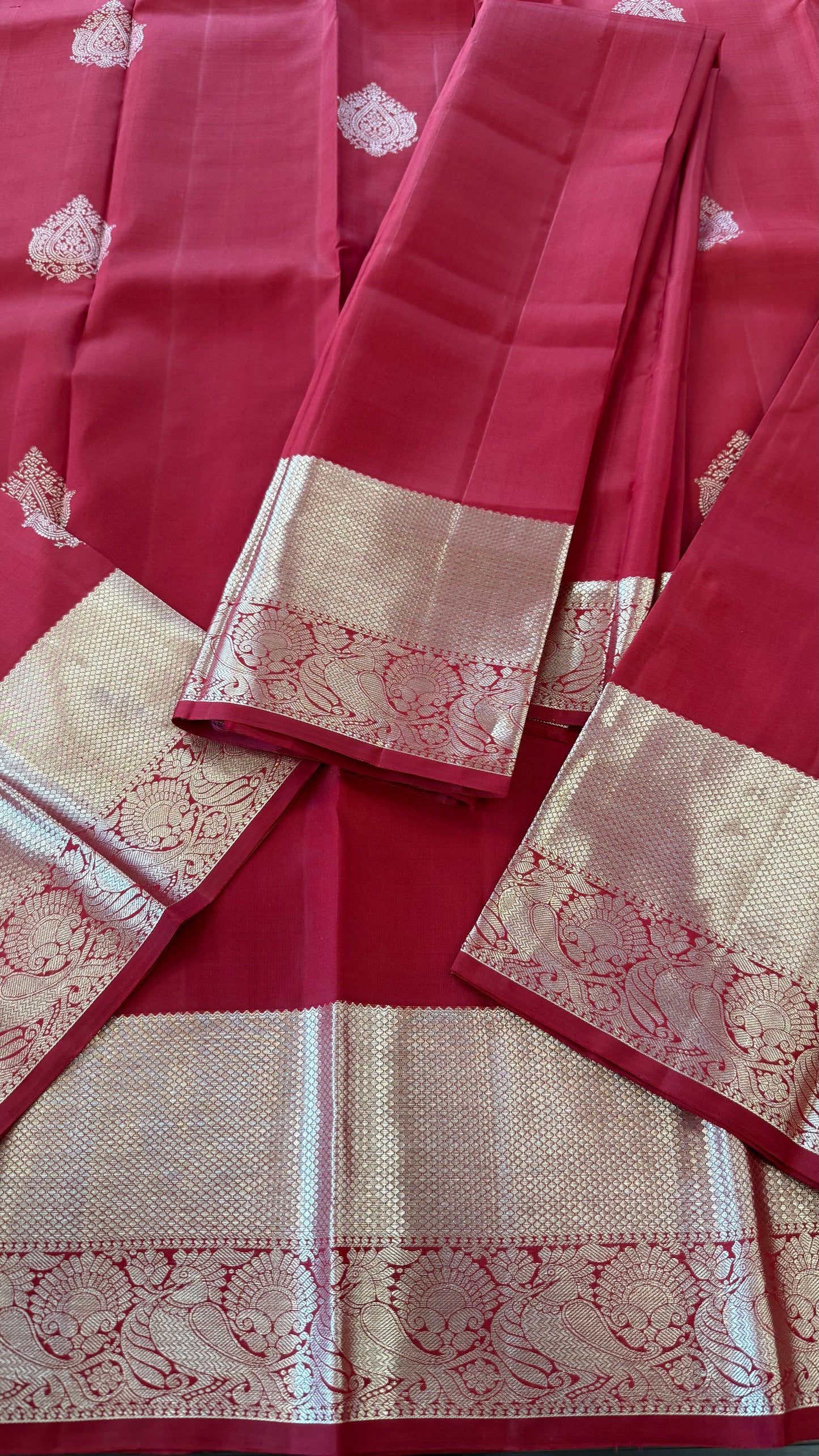 RED GOLD ZARI HANDLOOM KANICHIPURAM SILK SAREE (KSS219)