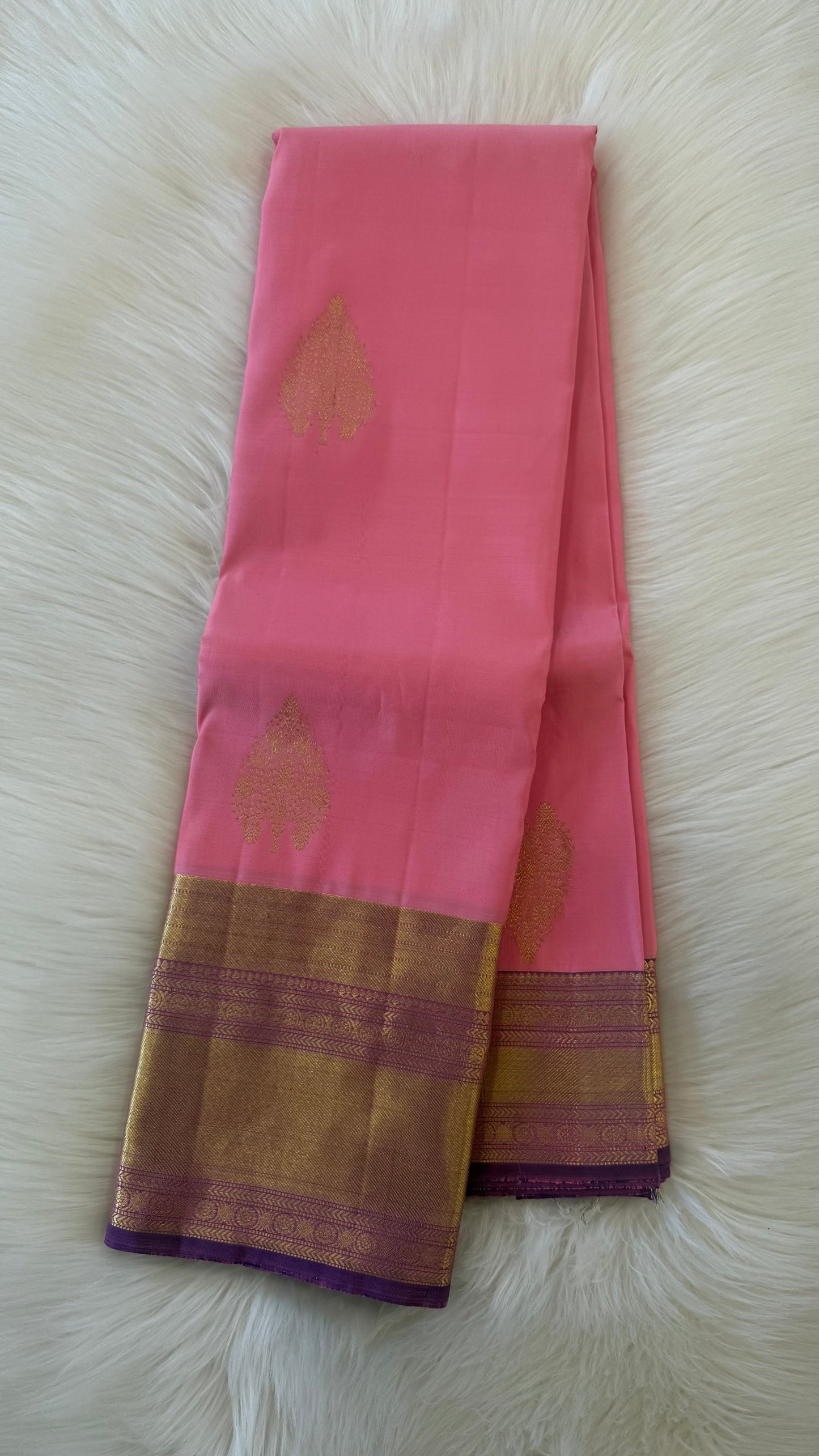 CARNATION PINK WITH PURPLE GOLD ZARI HANDLOOM KANICHIPURAM SILK SAREE (KSS61)