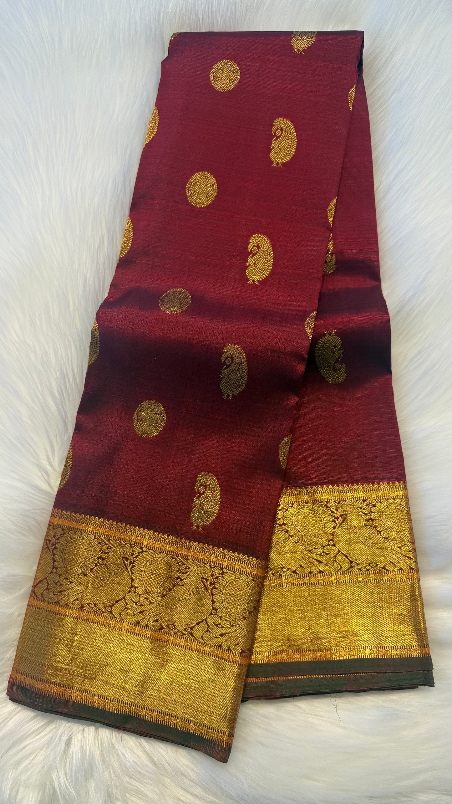 MAROON GOLD ZARI HANDLOOM KANICHIPURAM SILK SAREE (KSS124)