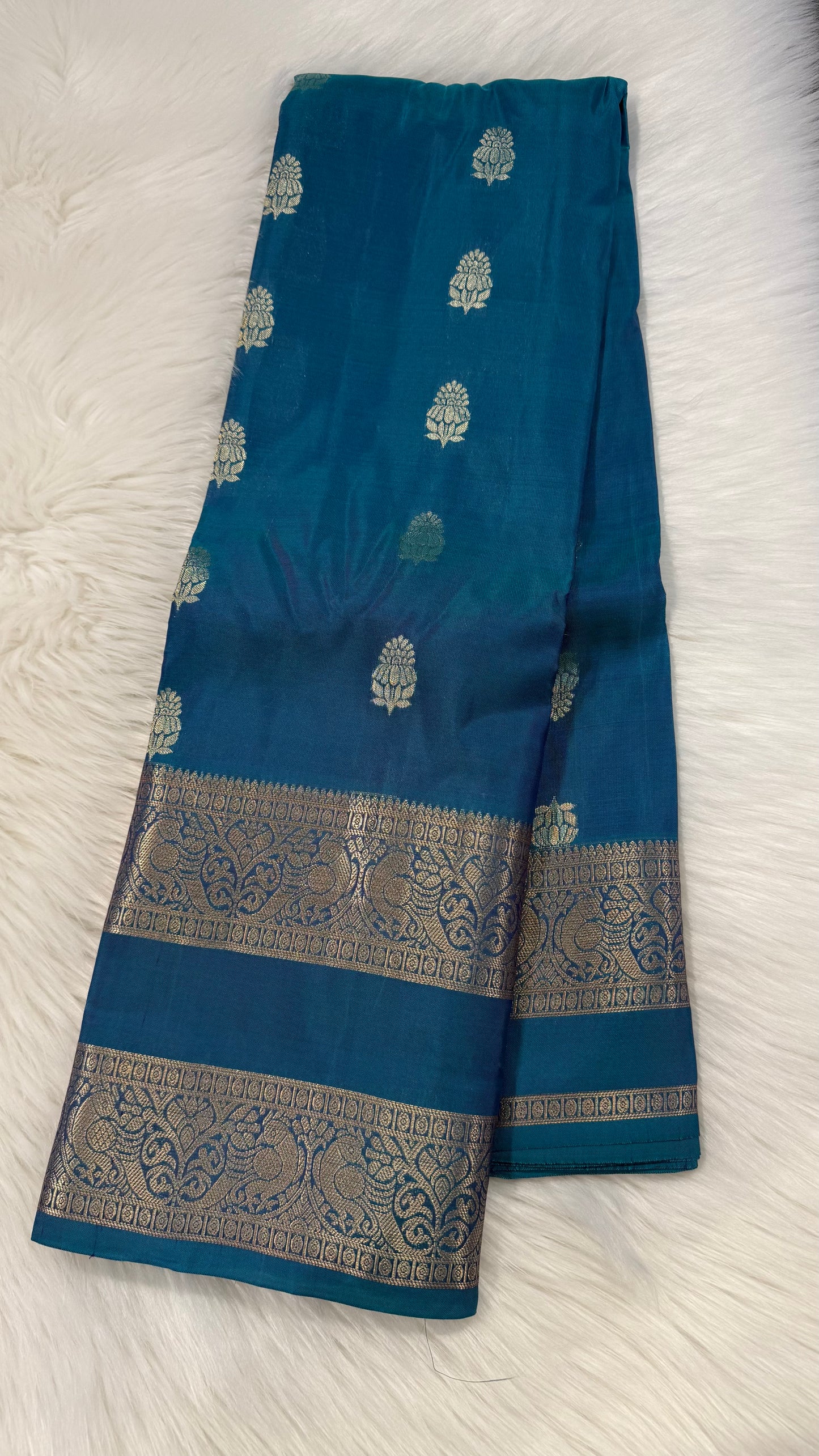 TRADITIONAL BLUE RETTAI PETTA GOLD ZARI HANDLOOM KANICHIPURAM SILK SAREE (KSS270)