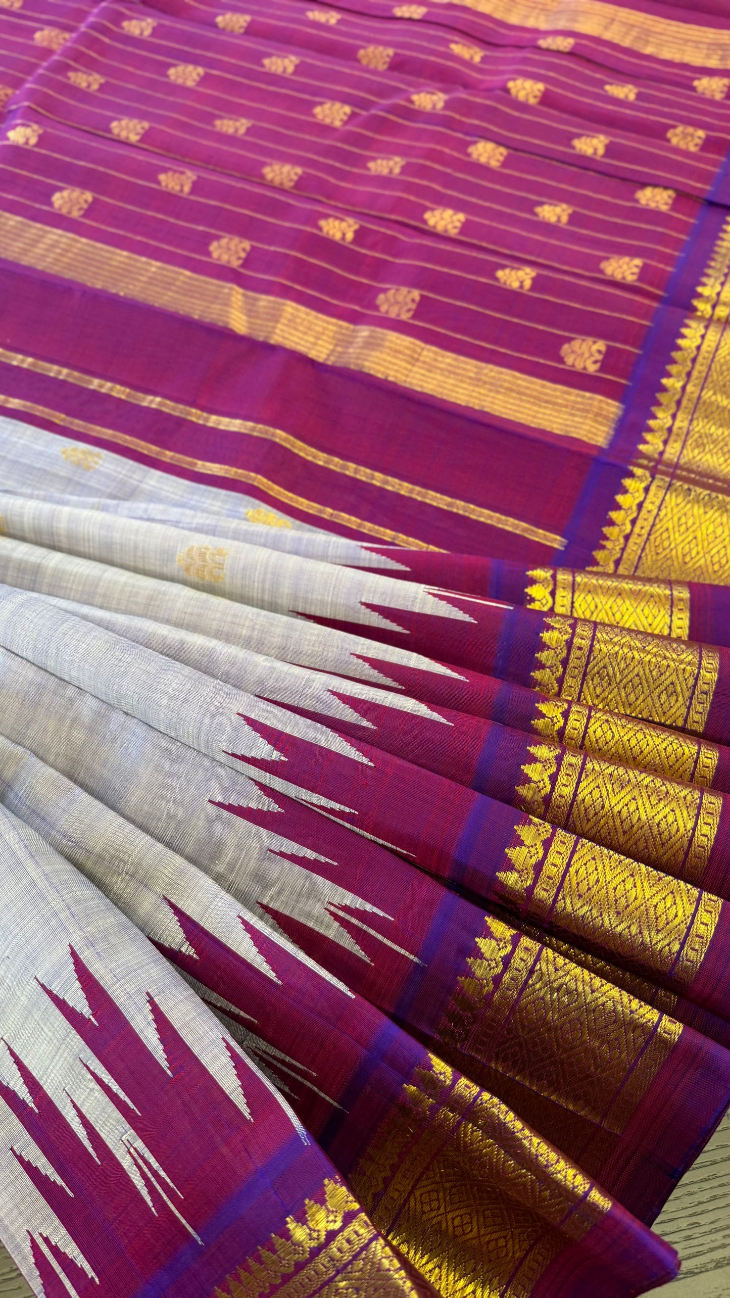 PASTEL PURPLE WITH CONTRAST VADAMALLI PURPLE PURE HANDLOOM KANICHIPURAM SINGLE SIDE BORDER SILK SAREE (KSSB01)