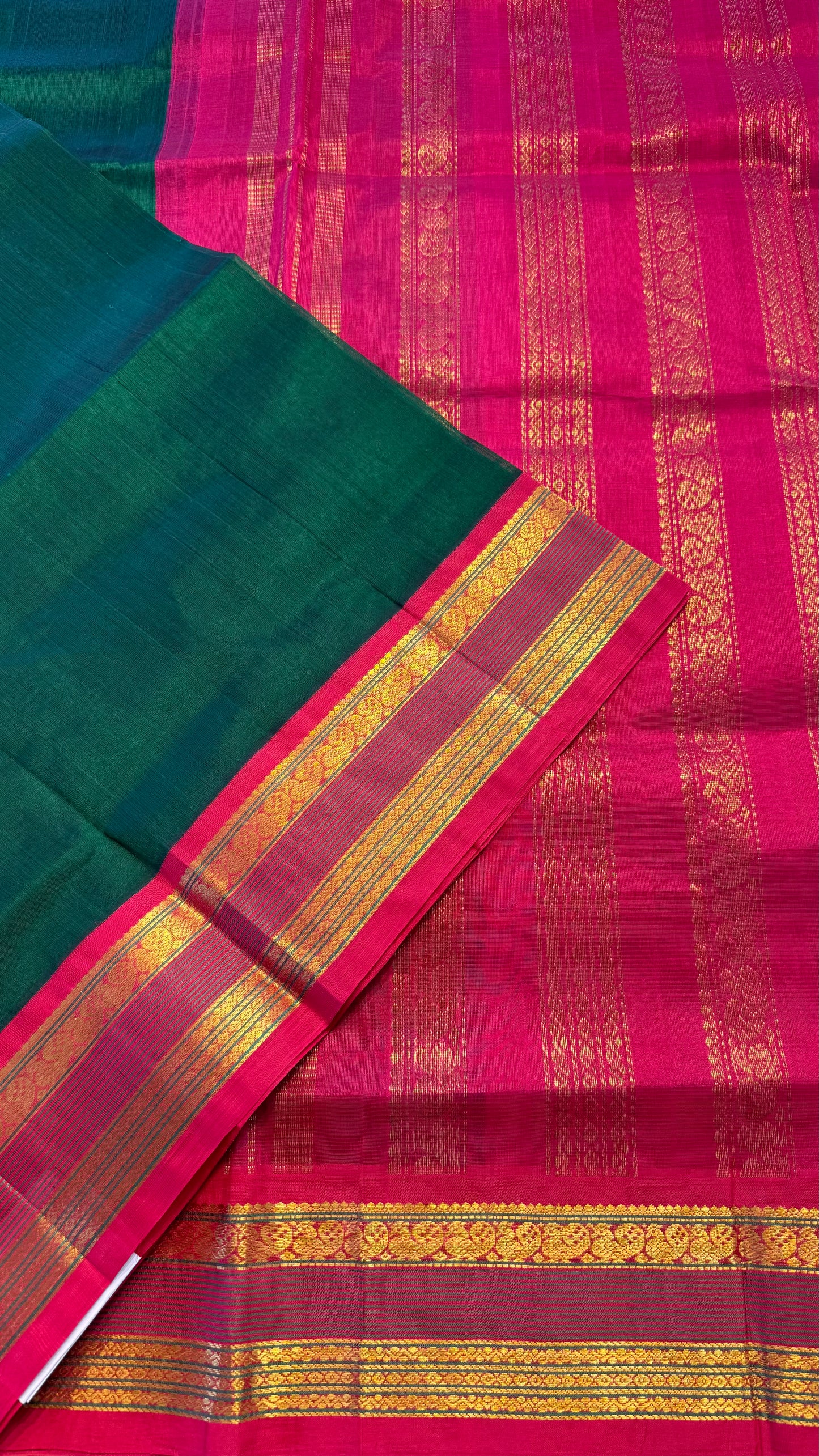 DARK GREEN WITH RANI PINK HANDLOOM KANCHIPURAM SILK COTTON (KSC105)