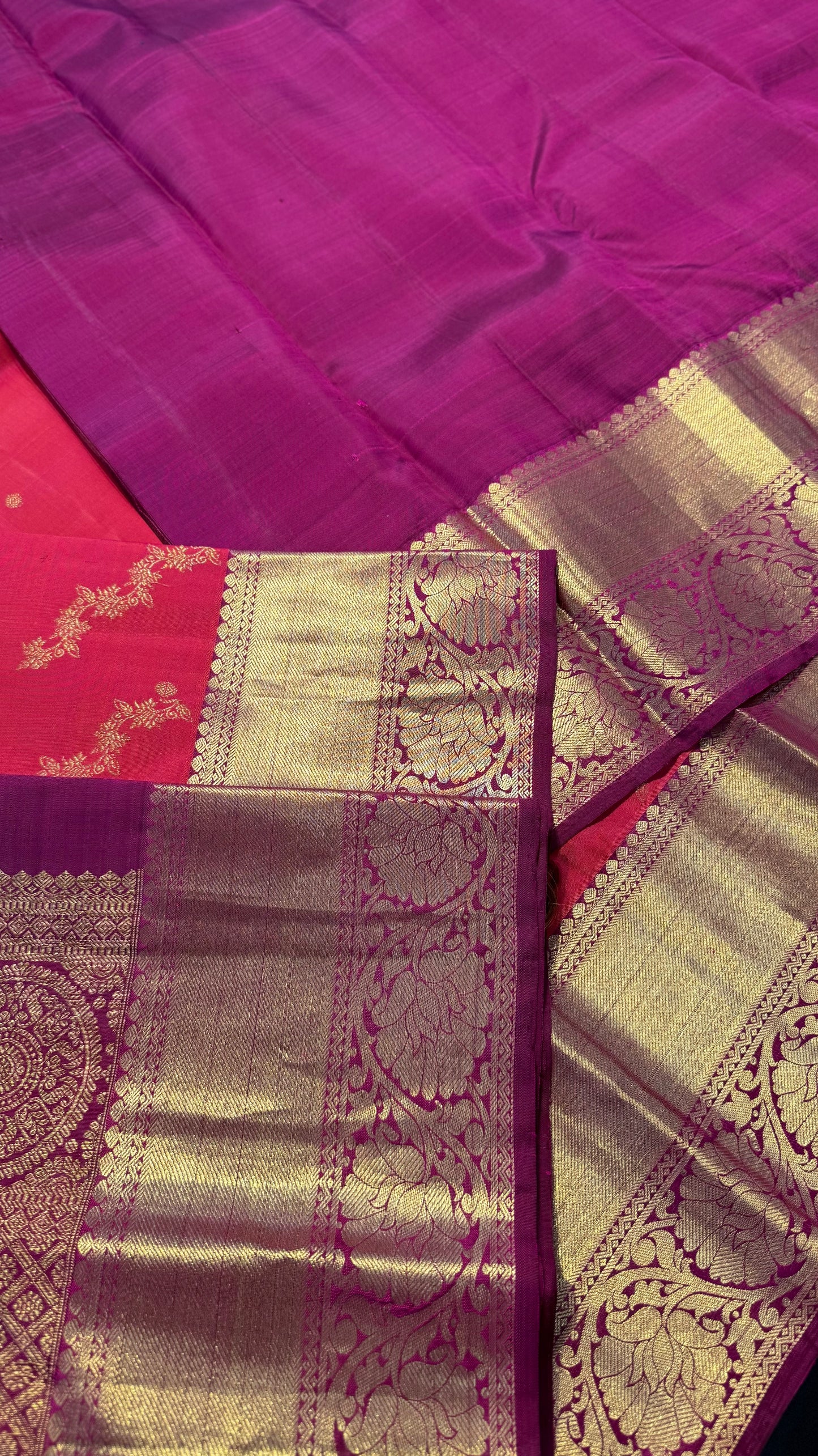 DARK KANAKAMBARAM CONTRAST PINK BORDER HANDLOOM KANICHIPURAM SILK SAREE (KSS126)