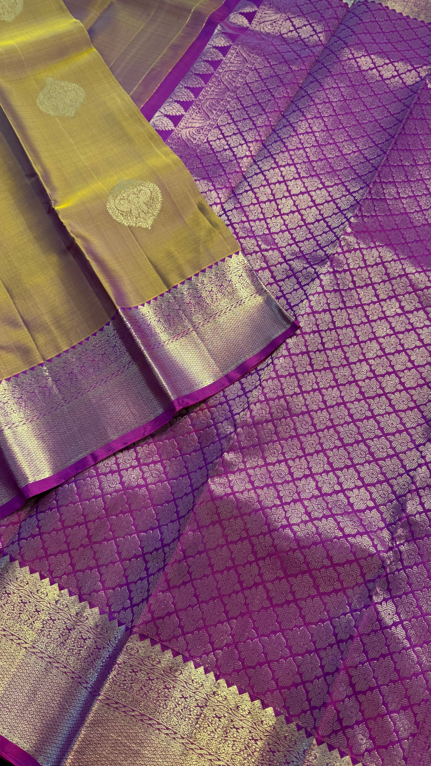 DUAL TONE OLIVE ORANGE WITH PURPLE GOLD ZARI HANDLOOM KANICHIPURAM SILK SAREE (KSS247)