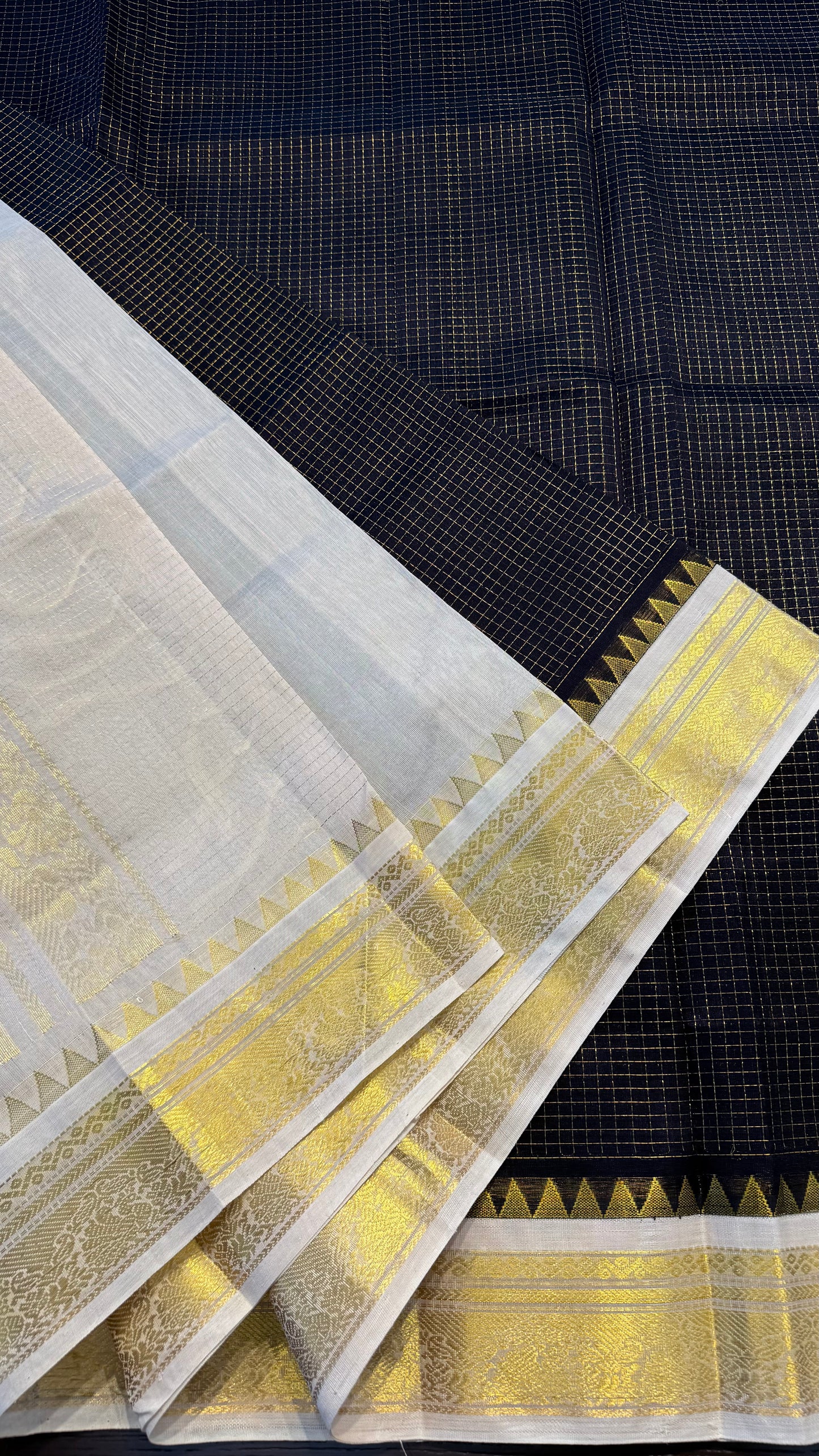 DARK PURPLE WITH CREAM HANDLOOM KANCHIPURAM SILK COTTON (KSC75)