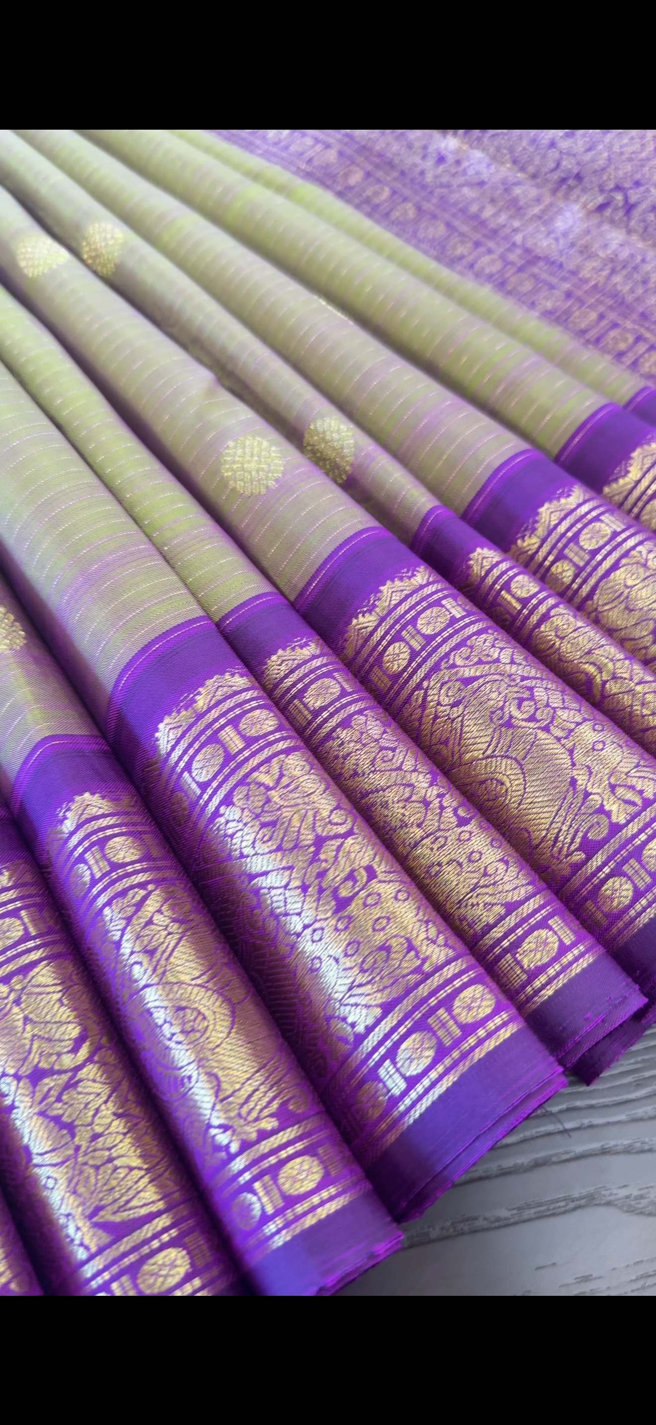 DUAL TONE GREEN WITH CONTRAST DEEP PURPLE GOLD ZARI HANDLOOM KANICHIPURAM SILK SAREE (KSS181)