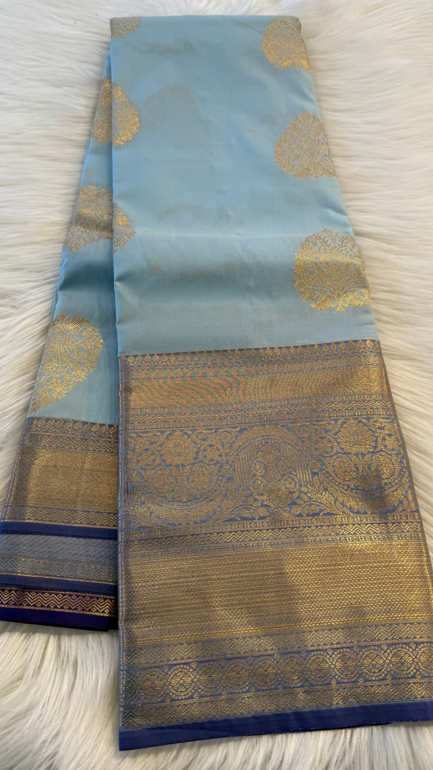 PASTEL BLUE WITH CONTRAST BLUE SILK KANICHIPURAM SILK SAREE (SSKS55)