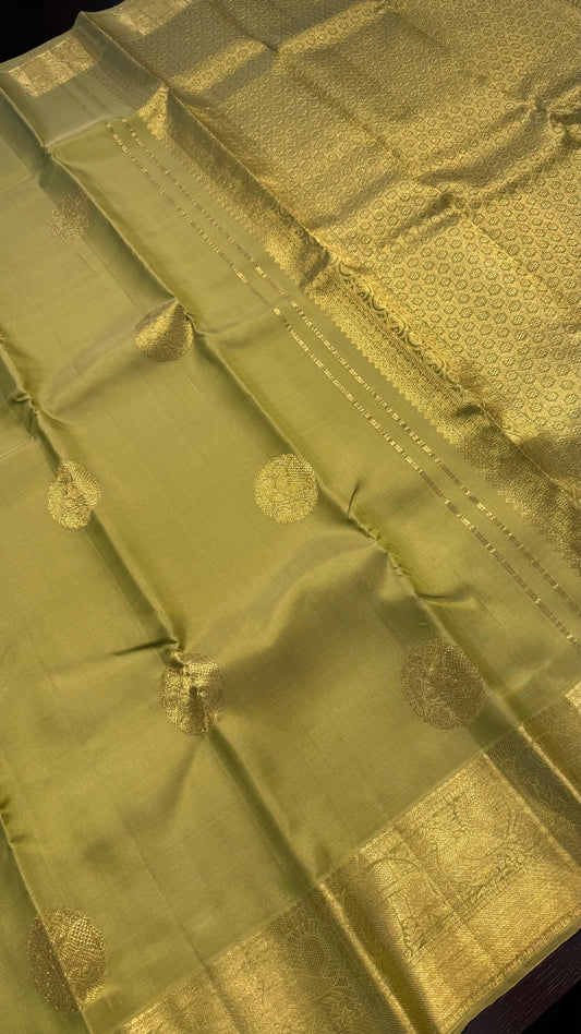 LIGHT GREEN GOLD ZARI HANDLOOM KANCHIPURAM SILK SAREE (KSS333)