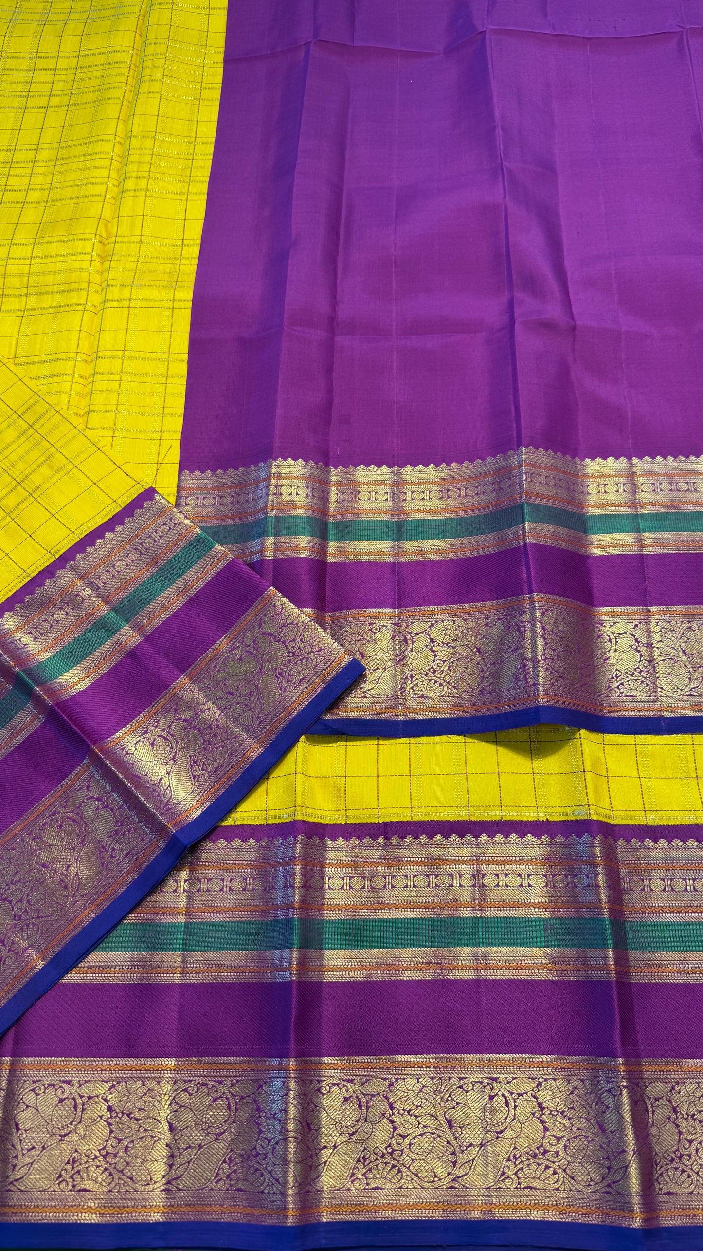 BRIGHT YELLOW CHECKED WITH CONTRAST PURPLE GOLD ZARI HANDLOOM KANICHIPURAM SILK SAREE (KSS280)