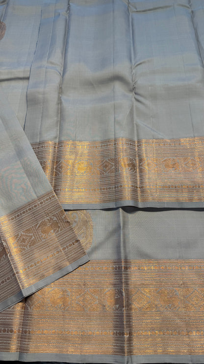 ASH GREY WITH COPPER ZARI BORDER PURE HANDLOOM KANCHIPURAM SILK SAREE (KSS 493)