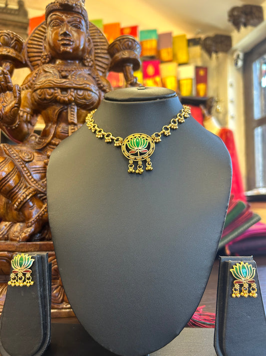 Green Lotus Necklace