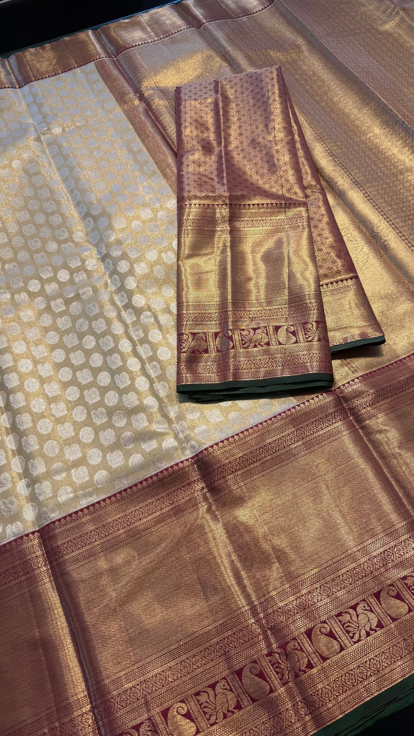 CHAMPAGNE WITH CONTRAST MAROON SEMI SILK KANCHIPURAM SILK SAREE (SSKS64)