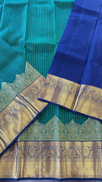 FOREST GREEN WITH CONTRAST NAVY BLUE GOLD ZARI HANDLOOM KANICHIPURAM SILK SAREE (KSS146)