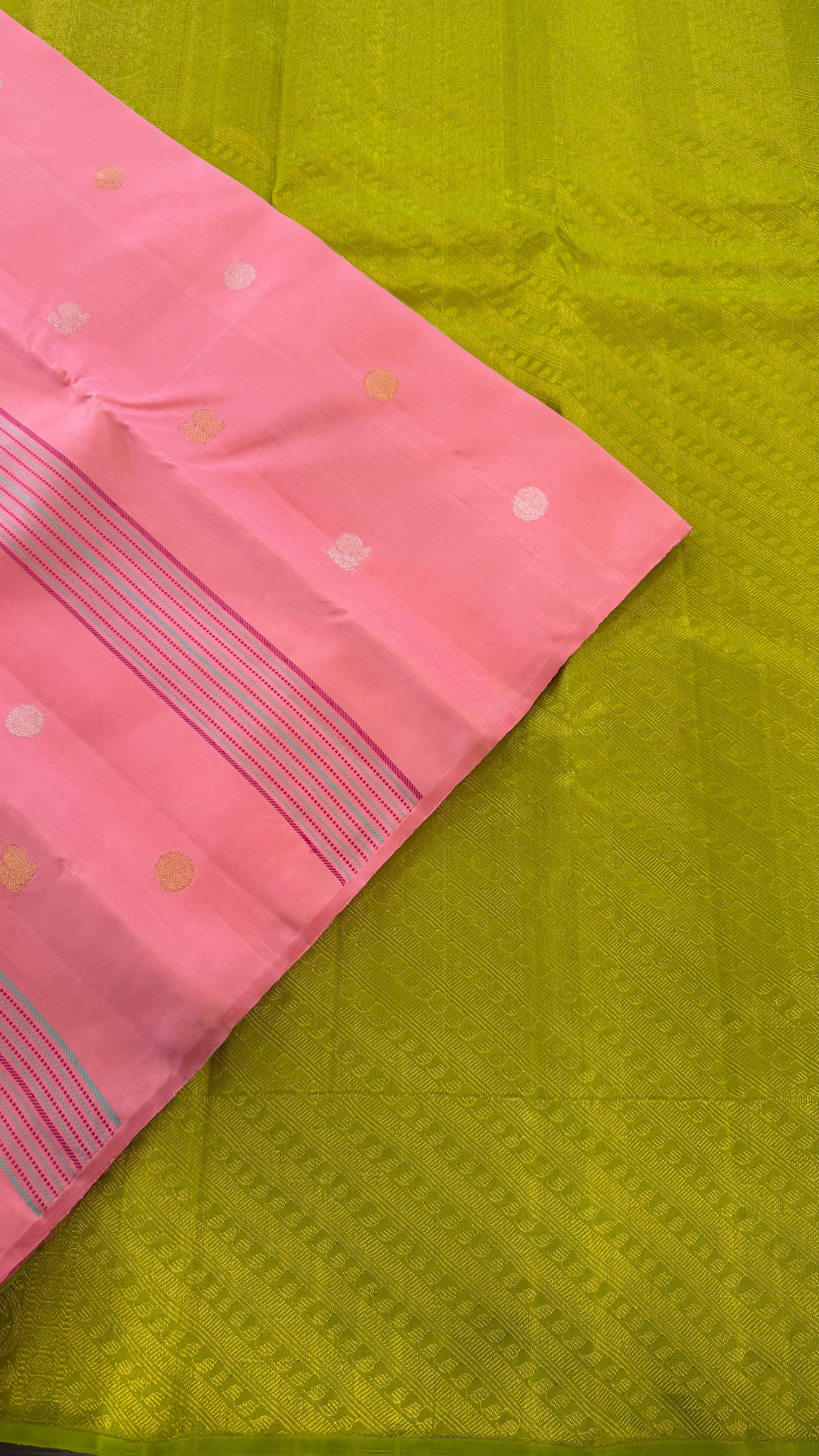 PINK WITH CONTRAST GREEN GOLD ZARI HANDLOOM KANICHIPURAM SILK SAREE (KSS151)