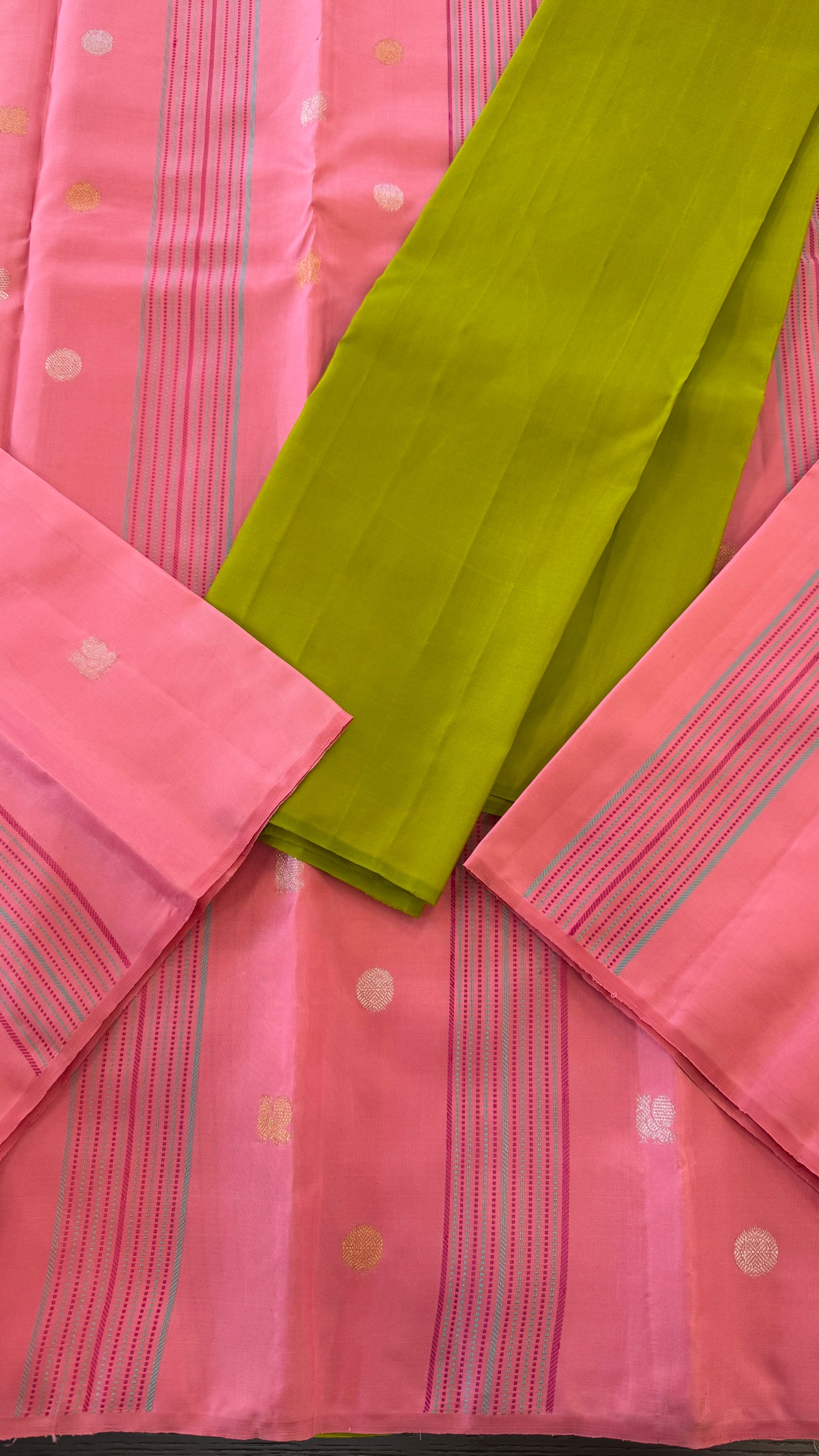 PINK WITH CONTRAST GREEN GOLD ZARI HANDLOOM KANICHIPURAM SILK SAREE (KSS151)
