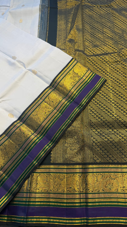 PASTEL PISTACHIO GREEN WITH CONTRAST BOTTLE GREEN GOLD ZARI HANDLOOM KANICHIPURAM SILK SAREE (KSS273)
