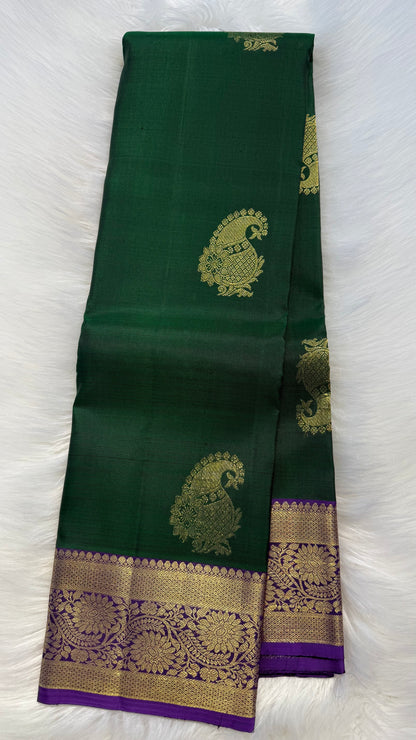 FOREST GREEN WITH CONTRATS PURPLE GOLD ZARI HANDLOOM KANCHIPURAM SILK SAREE (KSS403)