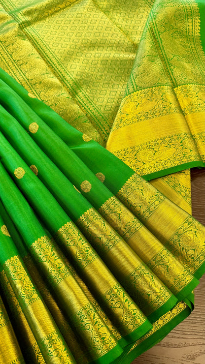 EMERALD GREEN GOLD ZARI HANDLOOM KANICHIPURAM SILK SAREE (KSS132)