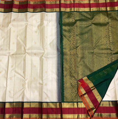 SOFT IVORY CREAM WITH RETTA PETTA DARK GREEN & MAROON TRADITIONAL BORDER PURE KANCHIPURAM HANDLOOM SILK SAREE KSC 02