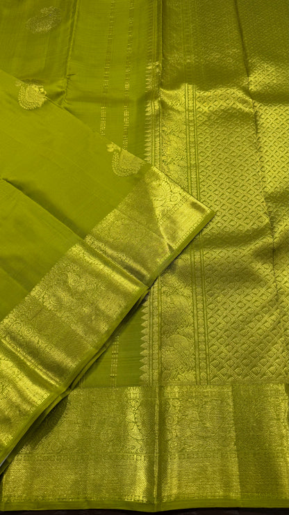 PARROT GREEN HANLOOM KANCHIPURAM SILK SAREE (KSS 532)