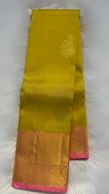LIME YELLOW WITH CONTRAST SALMON PINK HANDLOOM KANCHIPURAM SILK SAREE (KSS396)