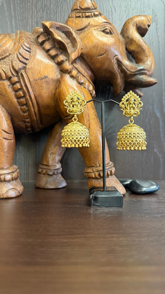 Siya Gold Jhumka