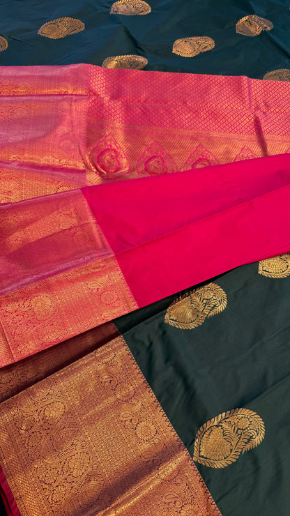GREEN WITH CONTRAST PINK SILK KANICHIPURAM SILK SAREE (SSKS49)