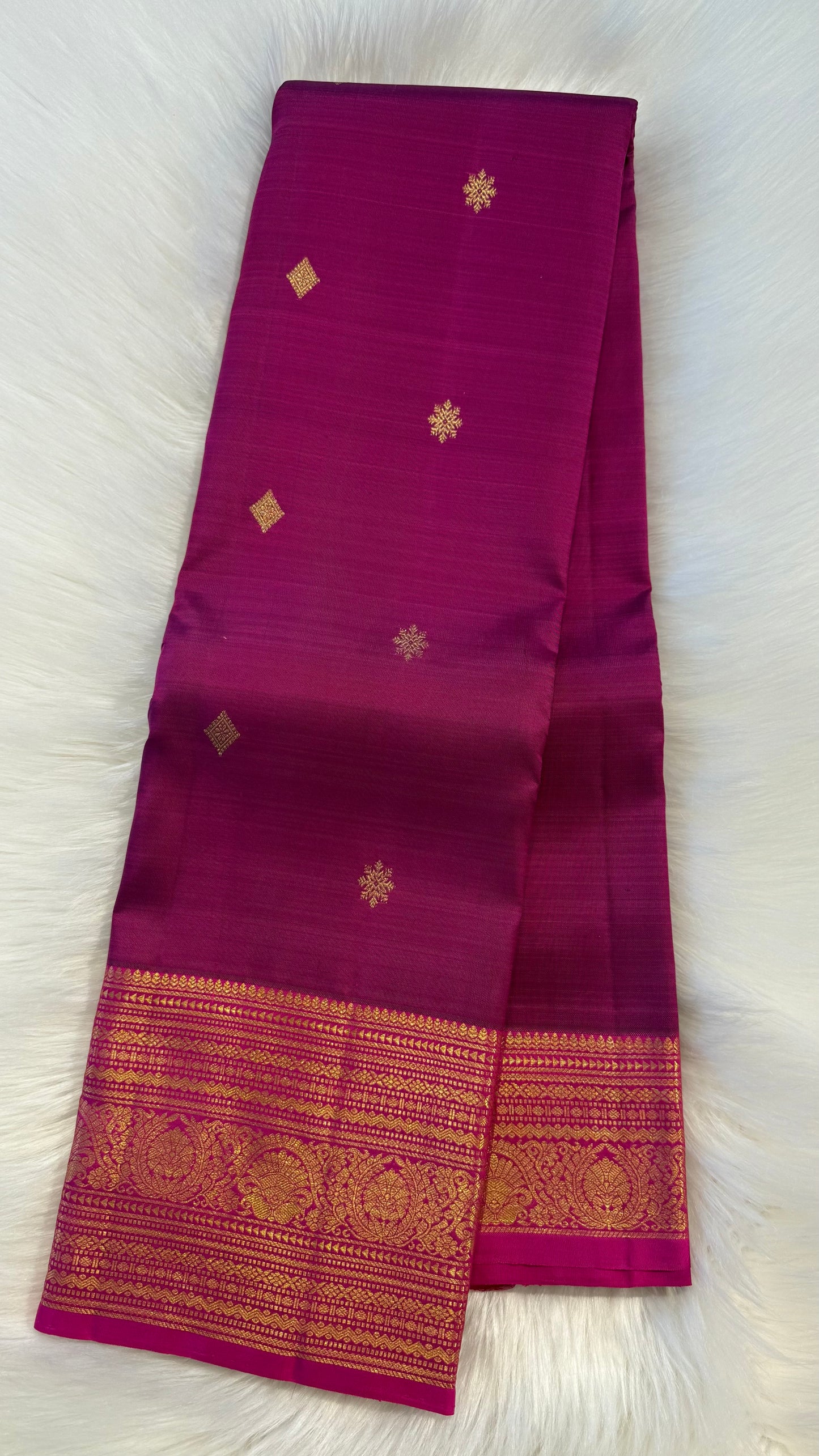 ROYAL MAGENTA CONTRAST PINK KANCHIPURAM HANDLOOM SILK SAREE (KSS398)