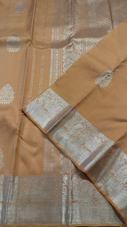 PEACHY HANDLOOM KANCHIPURAM  SILK SAREE(KSS511)