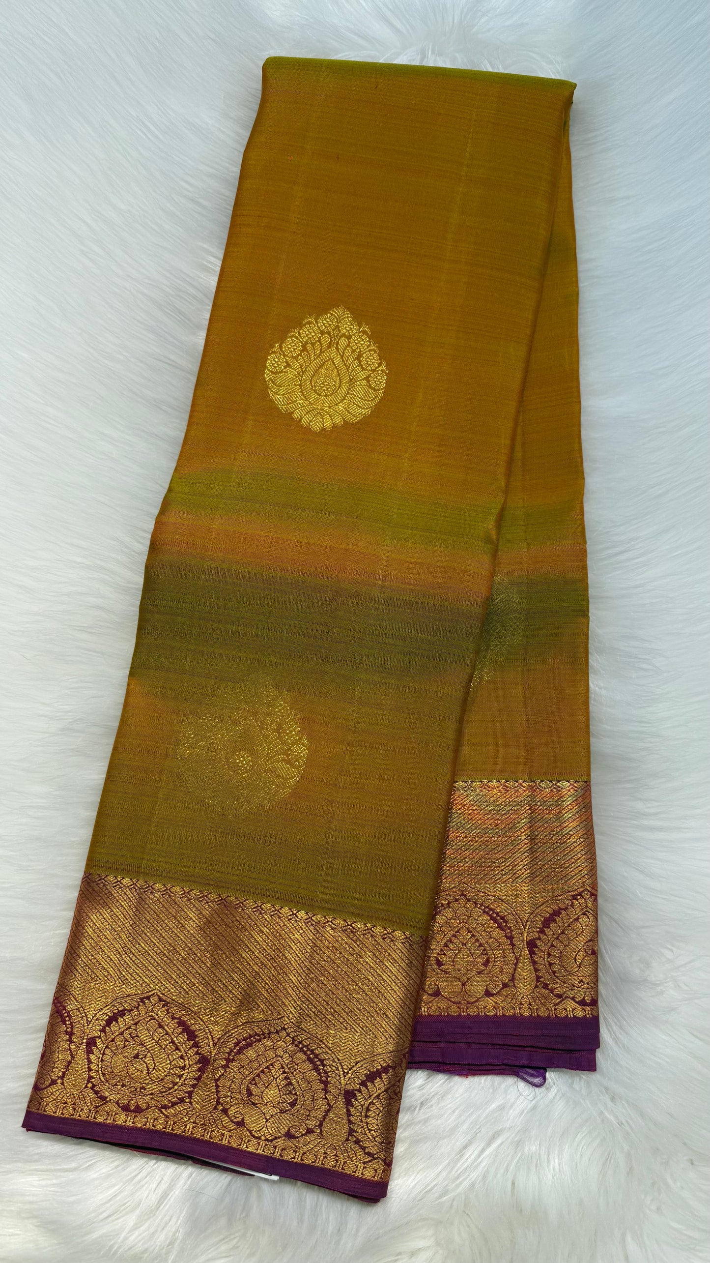 DUAL TONE OLIVE YELLOW WITH CONTRAST PURPLE KANCHIPURAM HANDLOOM SILK SAREE (KSS426)