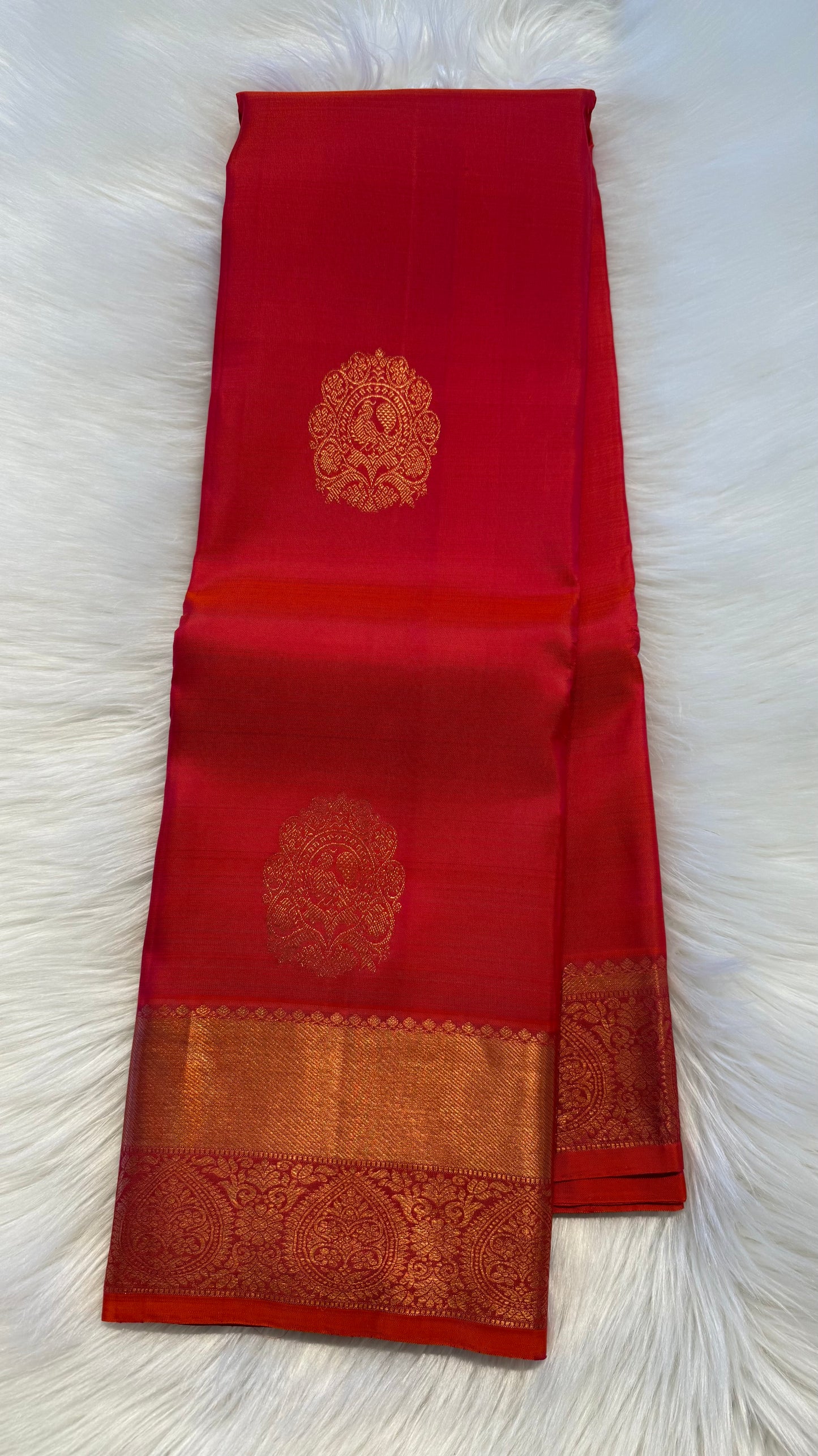 DUAL TONE KANAKAMBARAM ORANGE HANDLOOM KANICHIPURAM SILK SAREE (KSS320)