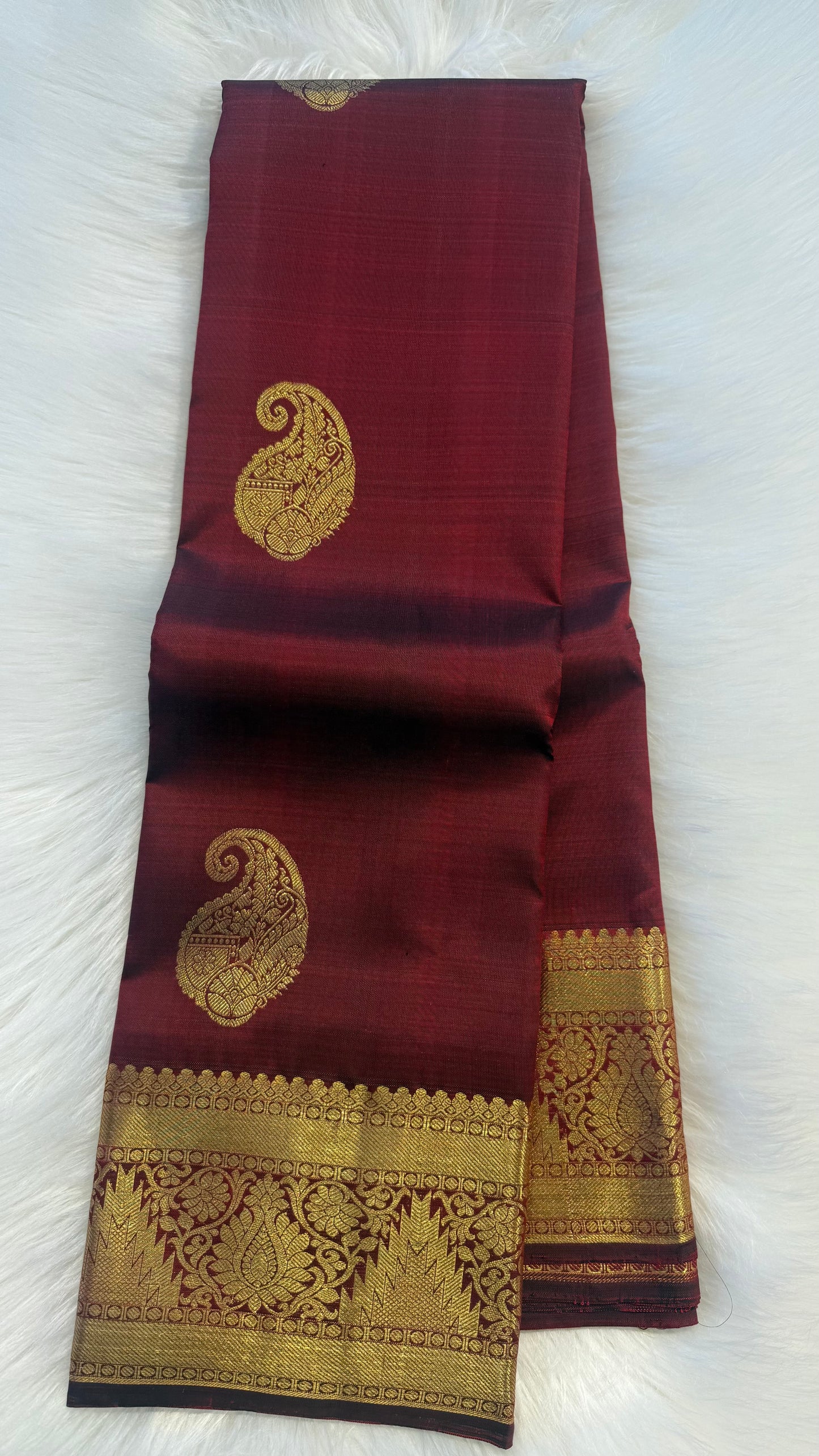MAROON GOLD ZARI HANDLOOM KANCHIPURAM SILK SAREE (KSS383)