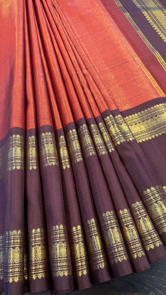 VAIRA OOSI RUST WITH CONTRAST DARK BROWN BORDER HANDLOOM KANCHIPURAM SILK SAREE (KSS449)