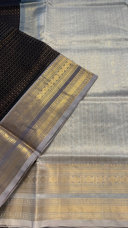 LAKSHA DEEPAM BLACK WITH CONTRAST CREAM KANCHIPURAM SILK COTTON SAREE (KSC02)