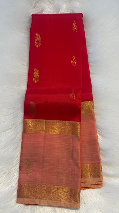 CHILI RED WITH CONTRAST PASTEL CORAL GOLD ZARI HANDLOOM KANCHIPURAM SILK SAREE (KSS417)