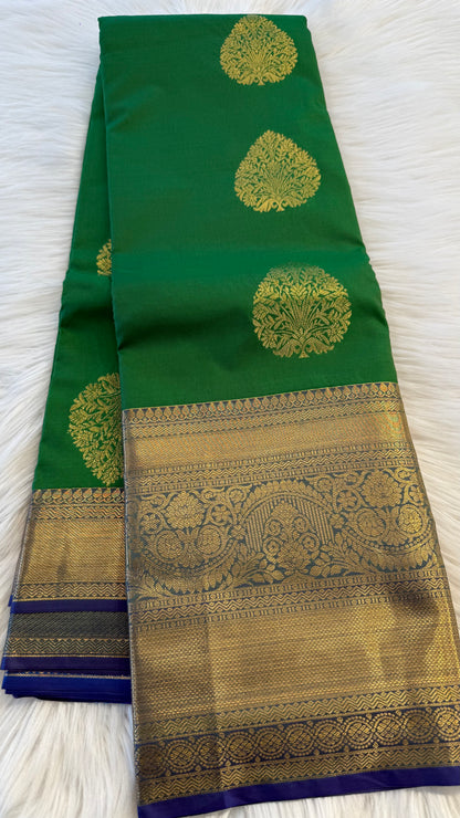 GREEN WITH CONTRAST BLUE SILK KANICHIPURAM SILK SAREE (SSKS57)