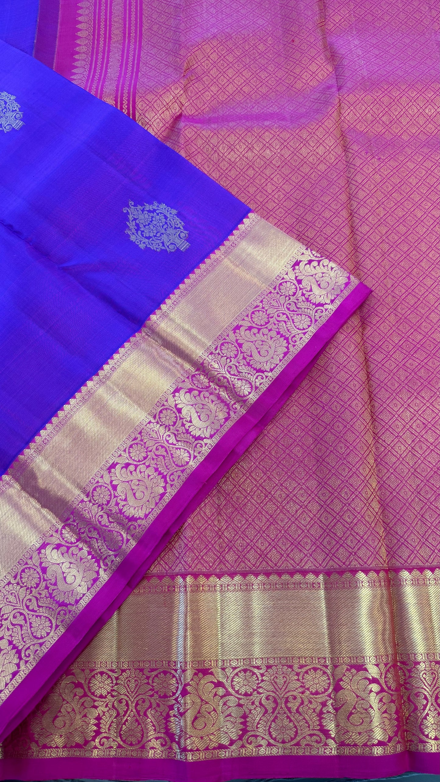 PURPLE WITH CONTRAST RANI PINK GOLD ZARI HANDLOOM KANCHIPURAM SILK SAREE (KSS384)
