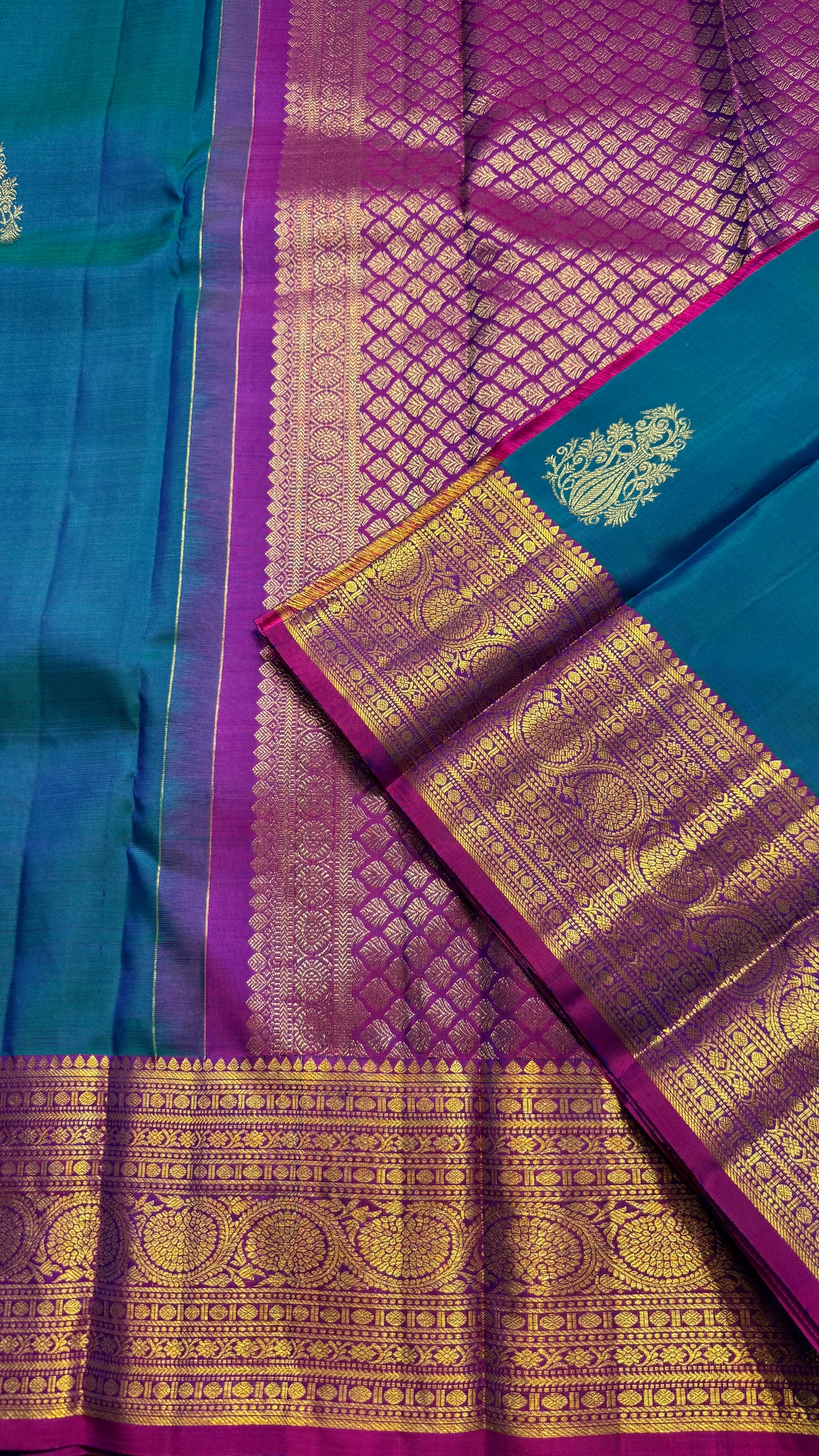 PEACOCK BLUE CONTRAST PURPLE GOLD ZARI HANDLOOM KANCHIPURAM SILK SAREE (KSS385)