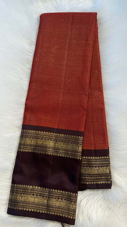 VAIRA OOSI RUST WITH CONTRAST DARK BROWN BORDER HANDLOOM KANCHIPURAM SILK SAREE (KSS449)