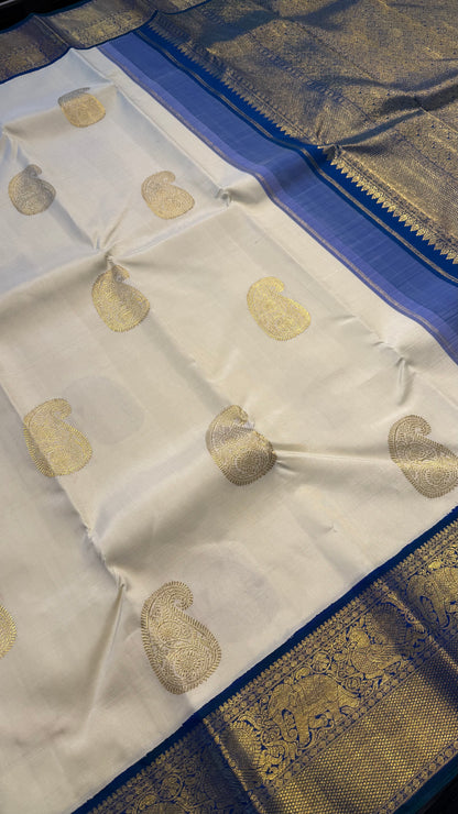 CREAM WITH CONTRAST PEACOCK BLUE GOLD ZARI HANDLOOM KANCHIPURAM SILK SAREE (KSS298)